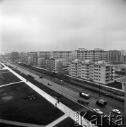 9.11.1968, Warszawa, Polska.
Ulica Grójecka widziana z góry - budowa drugiej jezdni, bloki mieszkalne na dalszym planie. 
Fot. Jarosław Tarań, zbiory Ośrodka KARTA