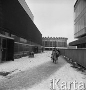Luty 1968, Warszawa, Polska. Śródmieście, Polska 
Ściana Wschodnia. Po prawej stronie Domy Towarowe 