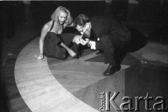 31.12.1963, Warszawa, Polska.
Zabawa sylwestrowa w Pałacu Kultury i Nauki.
Fot. Jarosław Tarań, zbiory Ośrodka KARTA [63-50]

