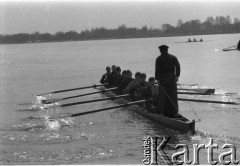 Marzec 1963, Warszawa, Polska.
Pierwszy trening wioślarzy KS 