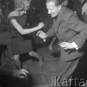 02.02.1963, Warszawa, Polska.
Bal Prasy Stowarzyszenia Dziennikarzy Polskich.
Fot. Jarosław Tarań, zbiory Ośrodka KARTA [63-93]

