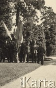 1940-1941, prawdopodobnie Francja.
Grupa niemieckich żołnierzy, trzeci od prawej stoi Herbert Joost.
Fot. NN, zbiory Ośrodka KARTA, zdjęcia z kolekcji Herberta Joosta udostępnił Krzysztof Kuczyński.

