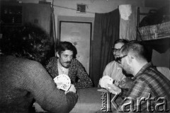 1982, Białołęka k. Warszawy, Polska..
Internowani działacze NSZZ 