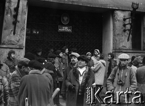 10.01.1981, Warszawa, Polska.
Złożenie wniosku o rejestrację NSZZ 