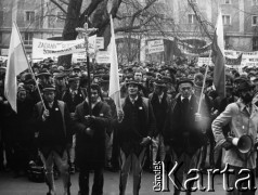 10.01.1981, Warszawa, Polska.
Złożenie wniosku o rejestrację NSZZ 