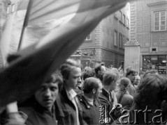3.05.1982, Warszawa, Polska.
Demonstracja na Starym Mieście.
Fot. NN, kolekcja NZS SGGW, zbiory Ośrodka KARTA, udostepnili Ryszard Marszałek i Jerzy Boruc

