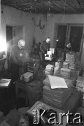 1982-1983, miejsce nieznane, Polska.
Konspiracyjna drukarnia.
Fot. NN, kolekcja NZS SGGW, zbiory Fundacji Ośrodka KARTA, udostępnili Ryszard Marszałek i Jerzy Boruc