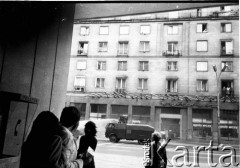31.08.1982, Warszawa, Polska.
Rozpędzanie manifestacji w drugą rocznicę podpisania porozumień sierpniowych - działko wodne w akcji.
Fot. NN, zbiory Ośrodka KARTA
