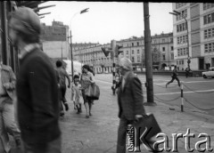 31.08.1982, Warszawa, Polska.
Rozpędzanie manifestacji w drugą rocznicę podpisania porozumień sierpniowych - działko wodne w akcji.
Fot. NN, zbiory Ośrodka KARTA
