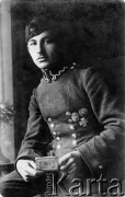 1.04.1920, Warszawa, Polska.
Wojna polsko-bolszewicka. Józef (nazwisko nieznane) żołnierz II Brygady Legionów.
Fot. NN, zbiory Ośrodka KARTA, kolekcja Stanisława Kato, udostępnił Wojciech Kato
