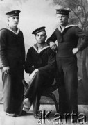 1937, Pińsk, woj. poleskie, Polska.
Marynarze Floty Pińskiej, z lewej stoi Władysław Nadwornik.
Fot. NN, zbiory Ośrodka KARTA, udostępnił Wiesław Pakosik-Pakosz.

