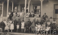 1925-1927, Druskienniki, pow. Grodno, woj. białostockie, Polska.
Rodziny wojskowe na wakacjach w wojskowych domach wypoczynkowych i sanatoriach.
Fot. NN, zbiory Ośrodka KARTA, udostępniła Wilhelmina Giedrys


