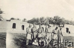 Październik 1942, Quizil-Ribat, Irak.
Żołnierze Armii Polskiej na Wschodzie.
Fot. NN, zbiory Ośrodka KARTA, kolekcję Jana Troszyńskiego udostępnił Jan Laskowski

