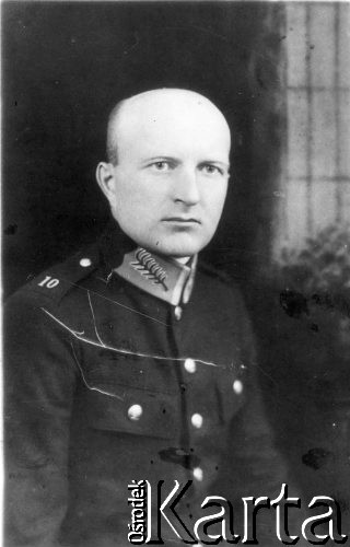 Przed 1939, Kołomyja, woj. stanisławowskie, Polska.
Polacy represjonowani w ZSRR. Funkcjonariusz Policji Państwowej Józef Grefka, zamordowany w Kalininie; na zdjęciu w mundurze.
Fot. NN, zbiory Ośrodka KARTA