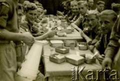 Lata 40., brak miejsca.
Żołnierze Armii Andersa.
Fot.NN, zbiory Ośrodka KARTA, Pogotowie Archiwalne [PAF_012], album Bogdana Konopko udostępnił Michał Zdrojewski