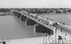 21.12.1942, Bagdad, Irak.
Most na rzece Tygrys i panorama miasta. Na odwrocie napis: 