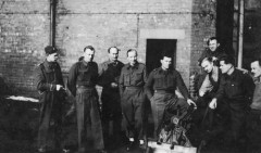 1940-1944, Wielka Brytania.
Żołnierze 12 Batalionu Łączności I Korpusu Polskiego.
Fot. zbiory Ośrodka KARTA, kolekcję Stanisława Zalewskiego udostępnił Leszek Bartnicki



