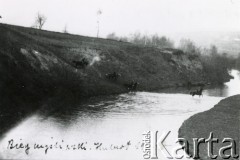 1929, Trembowla okolice, województwo tarnopolskie, Polska.
Bieg myśliwski św. Huberta.
Fot. zbiory Ośrodka KARTA, Pogotowie Archiwalne [PA_016], przekazała Urszula Drobniak