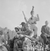 1968, Żywiec, woj. krakowskie, Polska.
Obchody 700-lecia Żywca i uroczystość z okazji oddania do użytku po remoncie gmachu szkoły PKS.
Fot. Bogdan Łopieński, zbiory Ośrodka KARTA