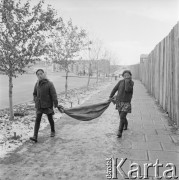 Ok. 1969, Ułan Bator, Mongolia.
Dzieci.
Fot. Bogdan Łopieński, zbiory Ośrodka KARTA