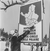 Ok. 1976, okolice Rovaniemi, Finlandia.
Wyprawa na biegun polarny Stowarzyszenia Dziennikarzy Polskich.
Fot. Bogdan Łopieński, zbiory Ośrodka KARTA