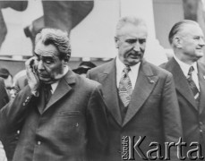 11-12.05.1973, Warszawa, Polska.
Od lewej: Leonid Breżniew - przywódca Komunistycznej Partii Związku Radzieckiego, Edward Gierek - I sekretarz PZPR, Piotr Jaroszewicz - premier PRL.
Fot. Bogdan Łopieński, zbiory Ośrodka KARTA