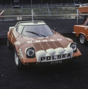 1976, Polska.
Lancia Stratos HF Andrzeja Jaroszewicza (kierowca) i Ryszarda Żyszkowskiego (pilot) - zwycięzców 36. Rajdu Polski (9-11.07.1976).
Fot. Bogdan Łopieński, zbiory Ośrodka KARTA