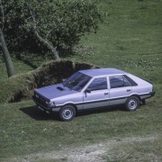 Lata 80., Polska.
Fotografia reklamowa samochodu marki Polonez.
Fot. Bogdan Łopieński, zbiory Ośrodka KARTA