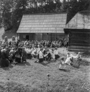 Lata 60., Polska.
Pogrzeb.
Fot. Bogdan Łopieński, zbiory Ośrodka KARTA