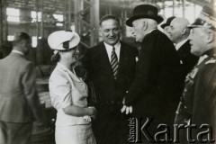 14.06.1939, Stalowa Wola, Polska.
Centralny Okręg Przemysłowy. Uroczyste otwarcie huty w Stalowej Woli z udziałem prezydenta Ignacego Mościckiego i wicepremiera Eugeniusza Kwiatkowskiego.
Fot. zbiory Ośrodka KARTA, Pogotowie Archiwalne [PA_028], przekazał Michał Nieronow  


