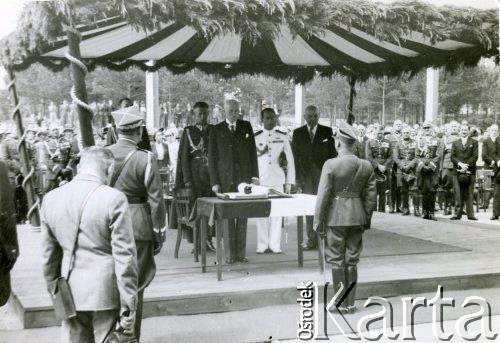 14.06.1939, Stalowa Wola, Polska.
Centralny Okręg Przemysłowy. Uroczyste otwarcie huty w Stalowej Woli z udziałem prezydenta Ignacego Mościckiego i wicepremiera Eugeniusza Kwiatkowskiego.
Fot. zbiory Ośrodka KARTA, Pogotowie Archiwalne [PA_028], przekazał Michał Nieronow  

