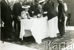 14.06.1939, Stalowa Wola, Polska.
Centralny Okręg Przemysłowy. Uroczyste otwarcie huty w Stalowej Woli z udziałem prezydenta Ignacego Mościckiego i wicepremiera Eugeniusza Kwiatkowskiego.
Fot. zbiory Ośrodka KARTA, Pogotowie Archiwalne [PA_028], przekazał Michał Nieronow  

