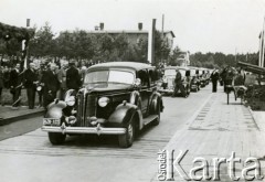 14.06.1939, Stalowa Wola, Polska.
Centralny Okręg Przemysłowy. Uroczyste otwarcie huty w Stalowej Woli z udziałem prezydenta Ignacego Mościckiego i wicepremiera Eugeniusza Kwiatkowskiego.
Fot. zbiory Ośrodka KARTA, Pogotowie Archiwalne [PA_028], przekazał Michał Nieronow  

