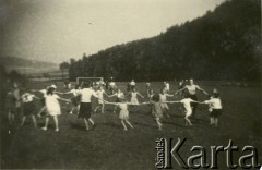 04.09.1945, Volpriehausen, III Rzesza Niemiecka.
Polski obóz przesiedleńczy. Obchody 