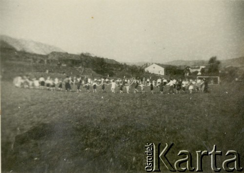 04.09.1945, Volpriehausen, III Rzesza Niemiecka.
Polski obóz przesiedleńczy. Obchody dnia 