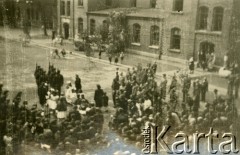 Lata 40., III Rzesza Niemiecka.
Uroczystości religine w polskim obozie wojskowym.
Fot. zbiory Ośrodka KARTA, Pogotowie Archiwalne [PA_024], przekazali Dorota i Tomasz Wojciechowscy