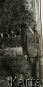 Lata 40., brak miejsca.
Edmund Wojciechowski. 
Fot. zbiory Ośrodka KARTA, Pogotowie Archiwalne [PA_024], przekazali Dorota i Tomasz Wojciechowscy