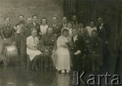 17.02.1946, brak miejsca..
Podpis oryginalny: 