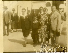 Sierpień 1929, Gdańsk, Polska.
Rodzina Glaserów: Fredek, Henryk, Jerzy, Anna, Albert.
Fot. zbiory Ośrodka KARTA, Pogotowie Archiwalne [PA_06], udostępnił Mirosław Glaser