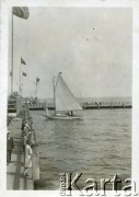 Sierpień 1929, Sopot, Polska.
Molo w Sopocie.
Fot. zbiory Ośrodka KARTA, Pogotowie Archiwalne [PA_06], udostępnił Mirosław Glaser