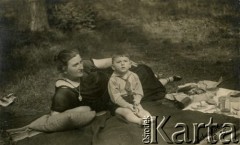 21.05.1925, Ludwikowo k. Poznania, Polska.
Anna i Henryk Glaser.
Fot. zbiory Ośrodka KARTA, Pogotowie Archiwalne [PA_06], udostępnił Mirosław Glaser