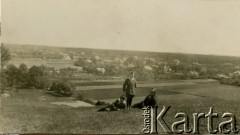 17.05.1925, okolice Poznania, Polska.
Jerzy Glaser, Alfred Glaser, NN.
Fot. zbiory Ośrodka KARTA, Pogotowie Archiwalne [PA_06], udostępnił Mirosław Glaser