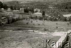 Marzec 1945, Jerozolima, Palestyna.
Widok na tereny Getsemanii z Góry Oliwnej.
Fot. NN, zbiory Ośrodka KARTA, Pogotowie Archiwalne [PA_033], udostępnił Piotr Balcer