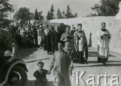 1945, Palestyna.
Żołnierze 2 Korpusu Polskiego. Uroczystości pogrzebowe zmarłego kapitana Szporka.
Fot. NN, zbiory Ośrodka KARTA, Pogotowie Archiwalne [PA_033], udostępnił Piotr Balcer