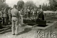 1945, Palestyna.
Pogrzeb kapitana Polskiego.
Fot. NN, zbiory Ośrodka KARTA, Pogotowie Archiwalne [PA_033], przekazał Piotr Balcer