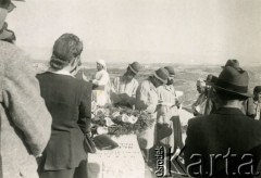 1945, Palestyna.
Żołnierze 2 Korpusu Polskiego. Pogrzeb kapitana Hamnera. 
Fot. NN, zbiory Ośrodka KARTA, Pogotowie Archiwalne [PA_033], przekazał Piotr Balcer