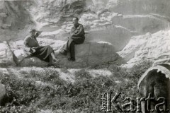 Marzec 1945, Mar Saba, Palestyna.
2 Korpus Polski. Wycieczka zorganizowana dla oficerów i ich bliskich.
Fot. NN, zbiory Ośrodka KARTA, Pogotowie Archiwalne [PA_033], udostępnił Piotr Balcer