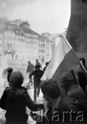 31.08.1982, Warszawa, Polska.
Demonstracje uliczne w drugą rocznicę podpisania Porozumień Sierpniowych. Zamieszki na warszawskiej Starówce.
Fot. Adam Szymański, zbiory Ośrodka KARTA, kolekcję zdjęć przekazał Adam Szymański