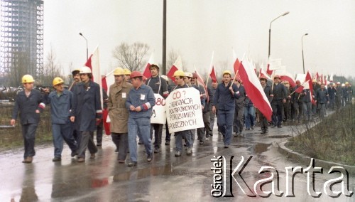20.03.1981, Warszawa, Polska.
Strajk ostrzegawczy w Hucie Warszawa zorganizowany po pobiciu działaczy NSZZ 