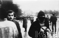 29.11.1987, Gdańsk, Polska.
Bojkot referendum. Manifestanci na ulicy.
Fot. NN, Archiwum Federacji Młodzieży Walczącej, zbiory Ośrodka KARTA